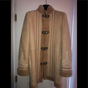 A rare pink/ nude Shearling Coat!